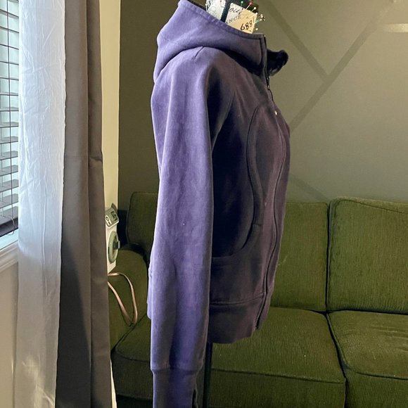 LULULEMON Scuba Hoodie size 6 - Picture 3 of 6